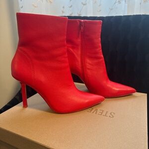 Steve Madden Boots